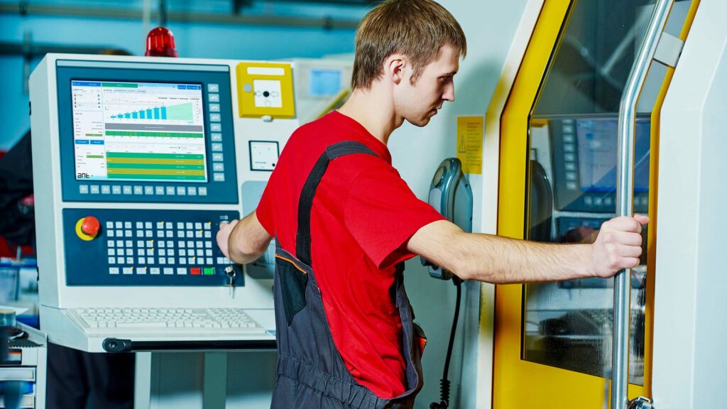 Dlaczego młodzi pracownicy odchodzą z branży produkcyjnej 1 Dlaczego młodzi pracownicy odchodzą z branży produkcyjnej 1